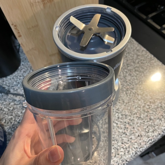NutriBullet Personal Blender for Smoothies - Picture 4 of 4